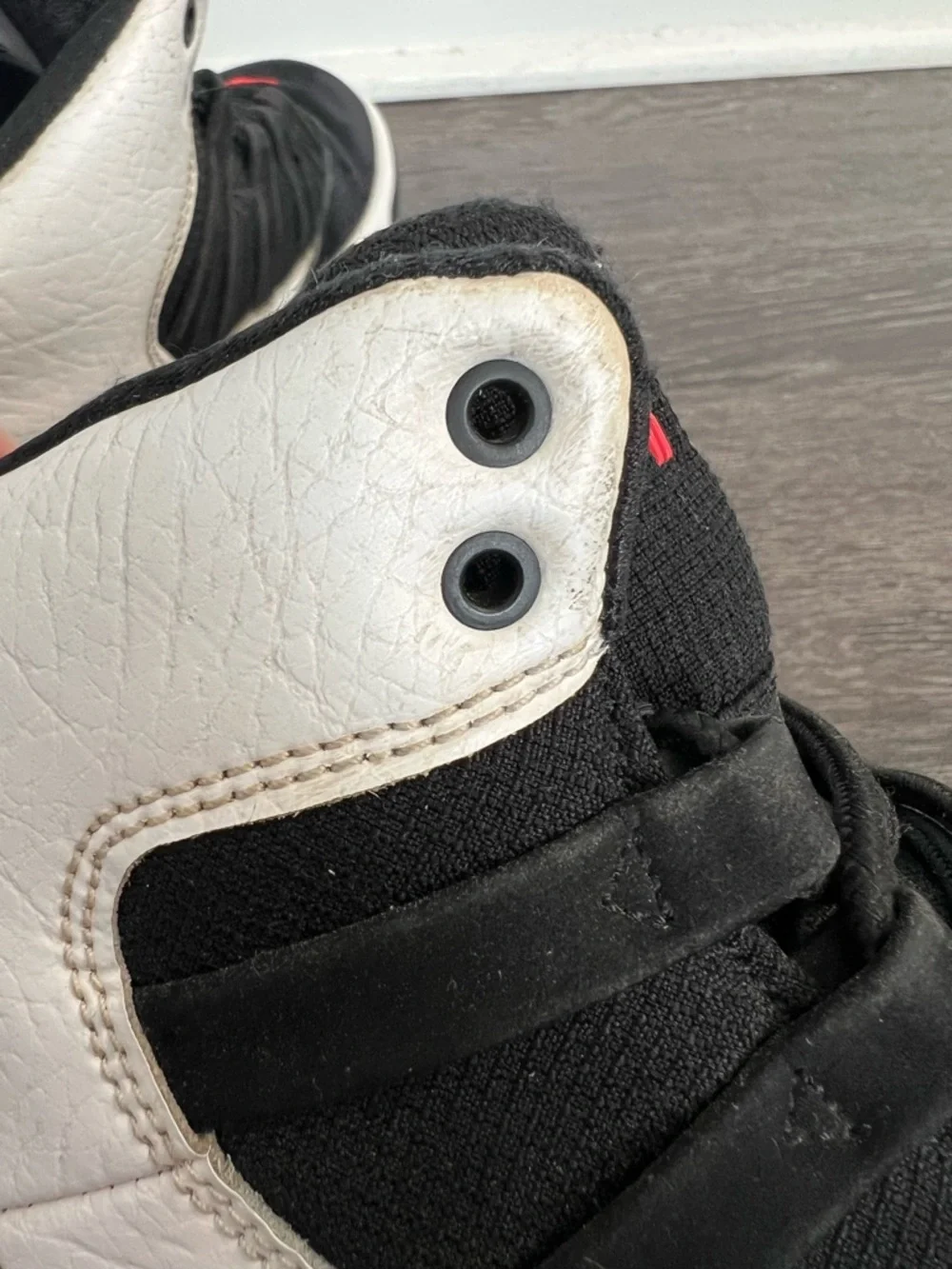 Air Jordan Max Aura Sneakers